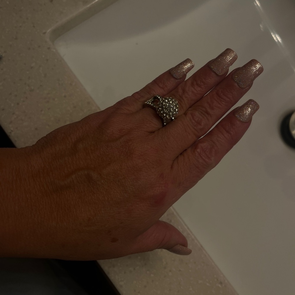 Meet your Posher, Amy